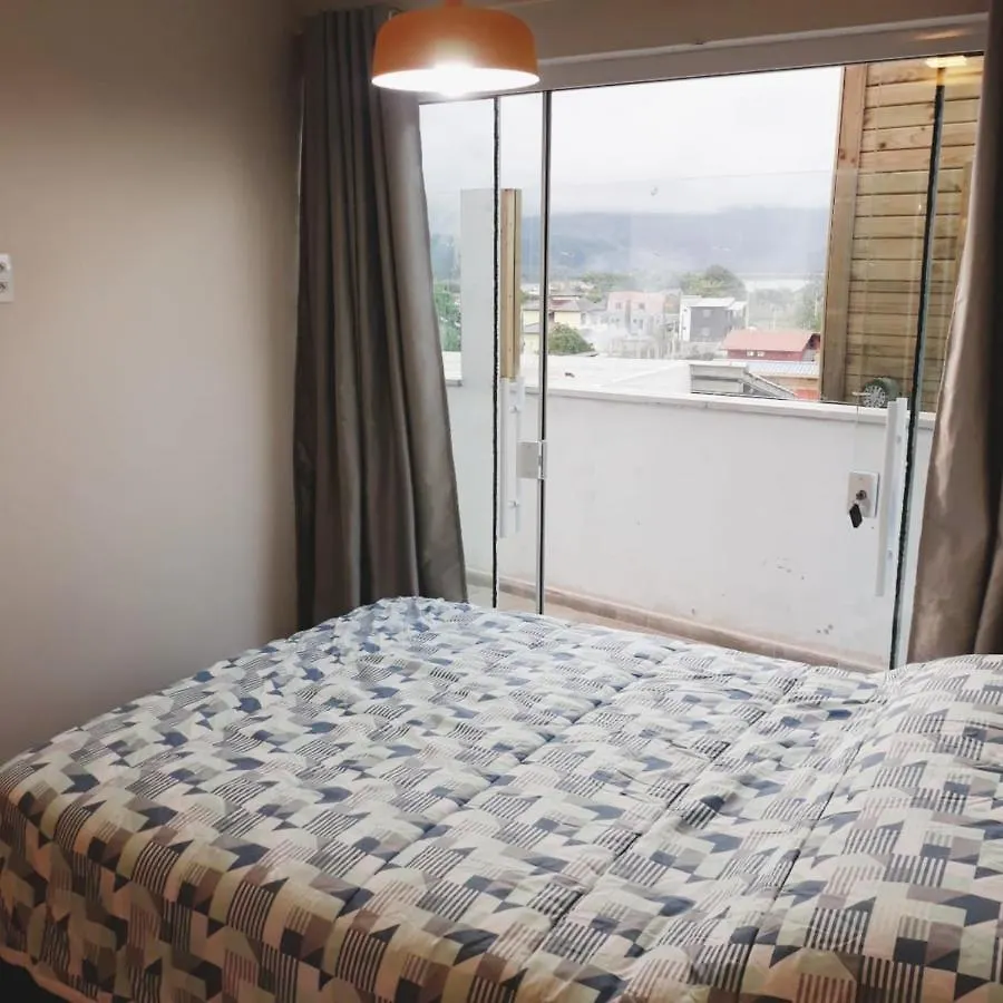 Lake View Guest House Praia do Rosa 0*,
